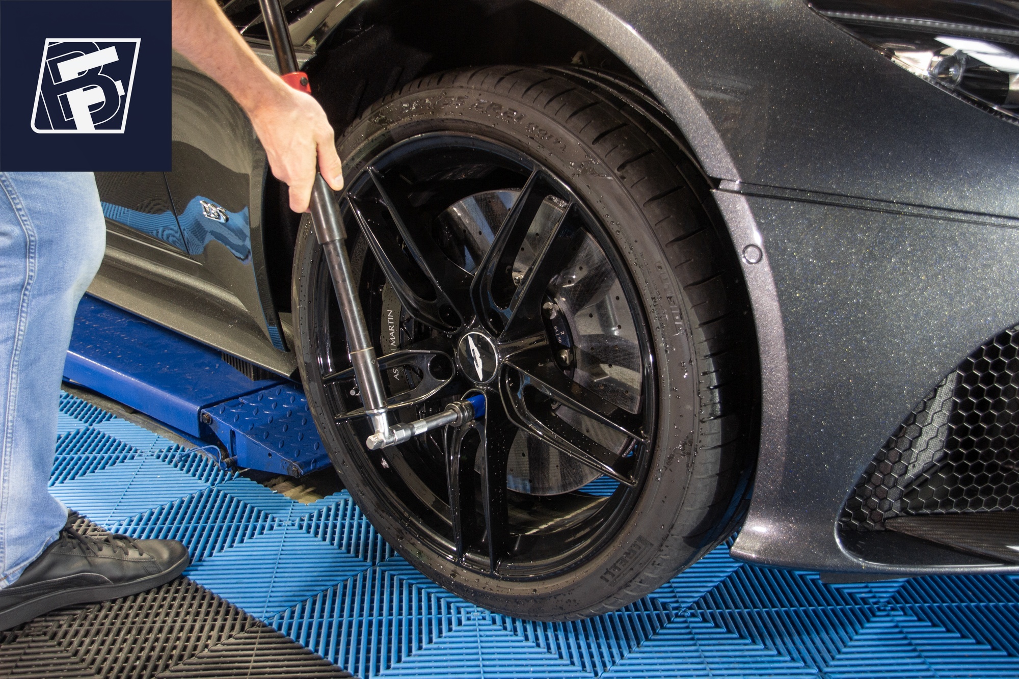 Correction carrosserie Aston Martin DBS