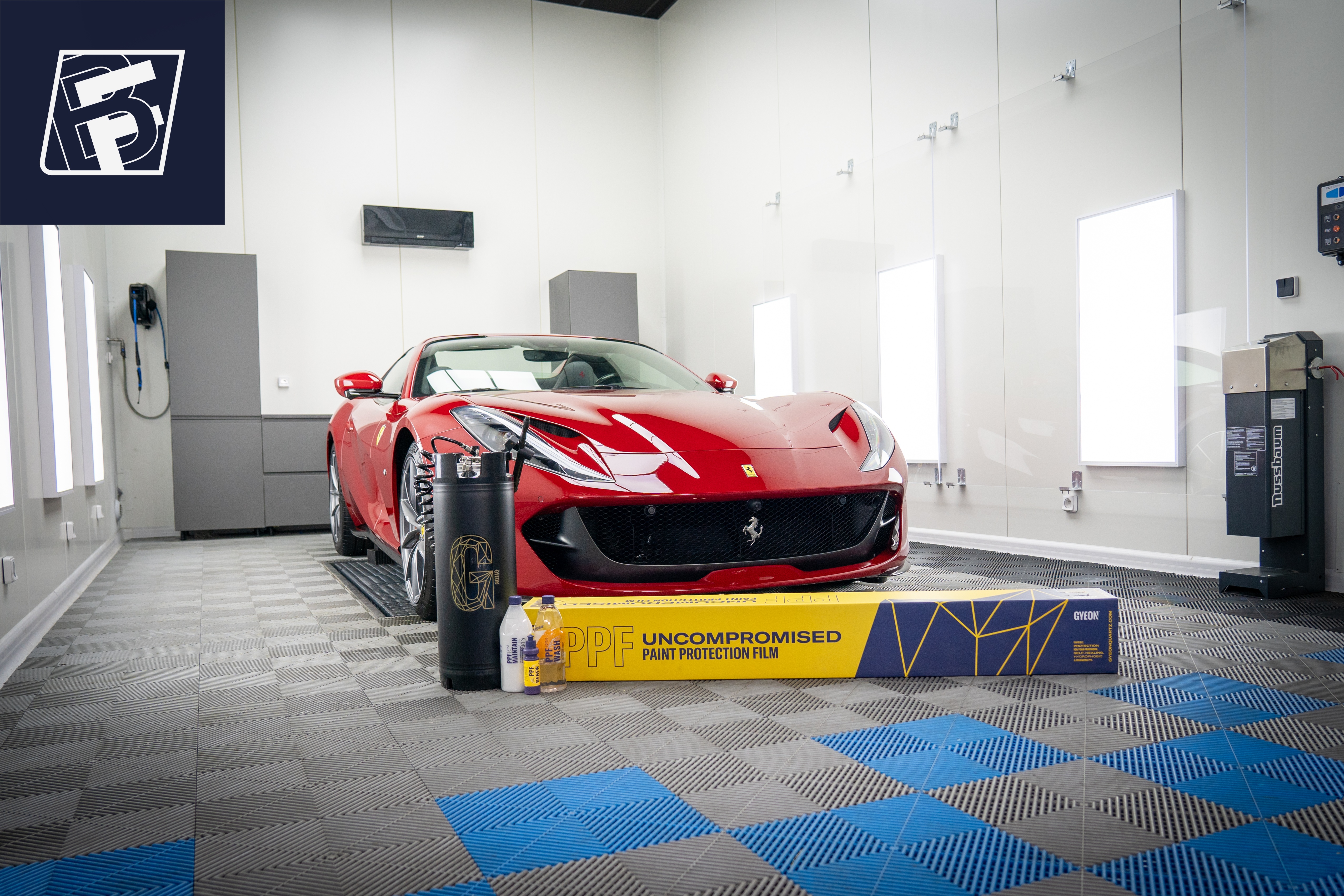 Protection céramique Ferrari 812 GTS rouge