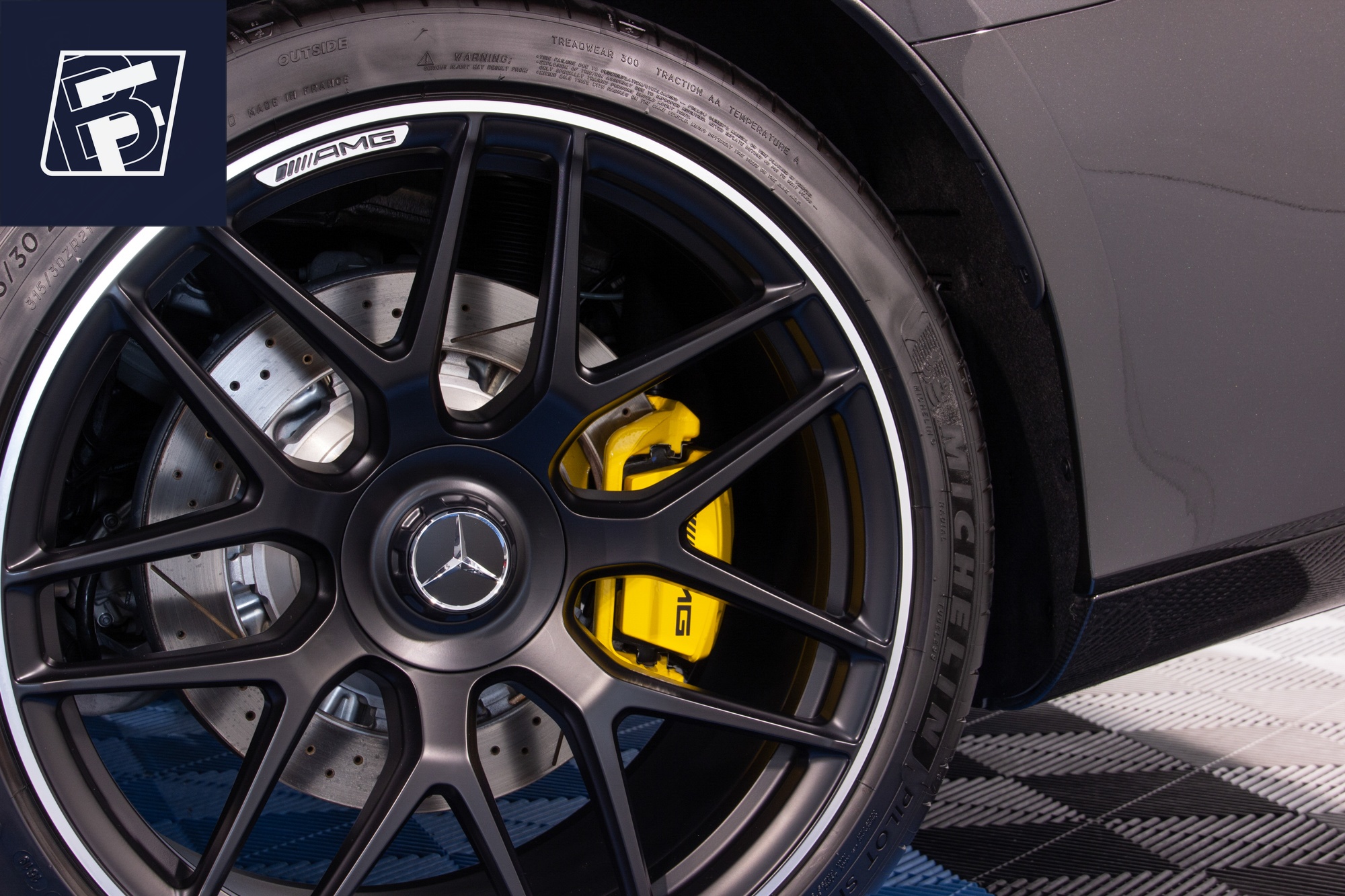 Résultat detailing Mercedes AMG ByFab Lyon